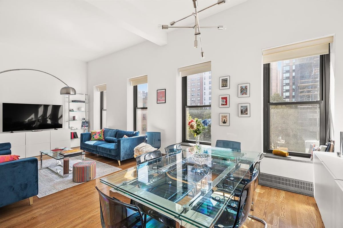 Photo for 422 West 20th Street - 422 West 20th Street Condominium in Chelsea, Manhattan