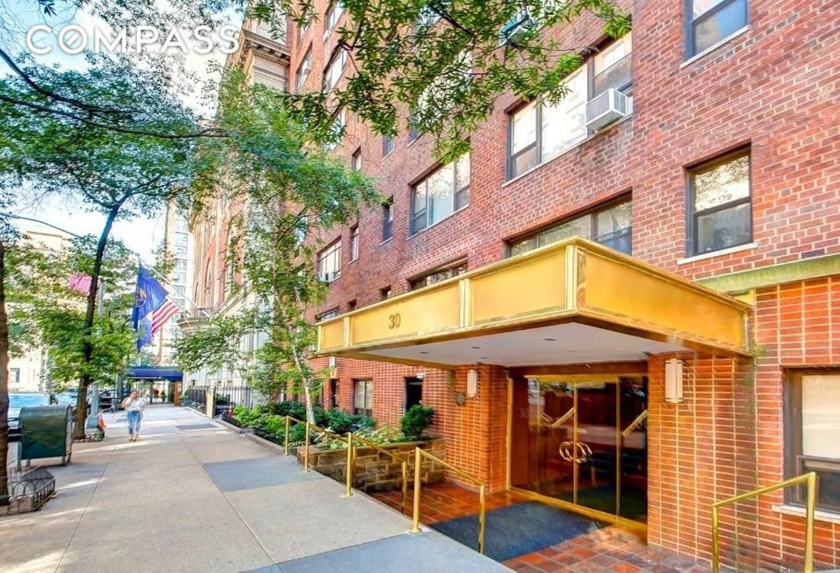 Photo for Morgan Park Condominium - 30 East 37th Street Condominium in Murray Hill, Manhattan