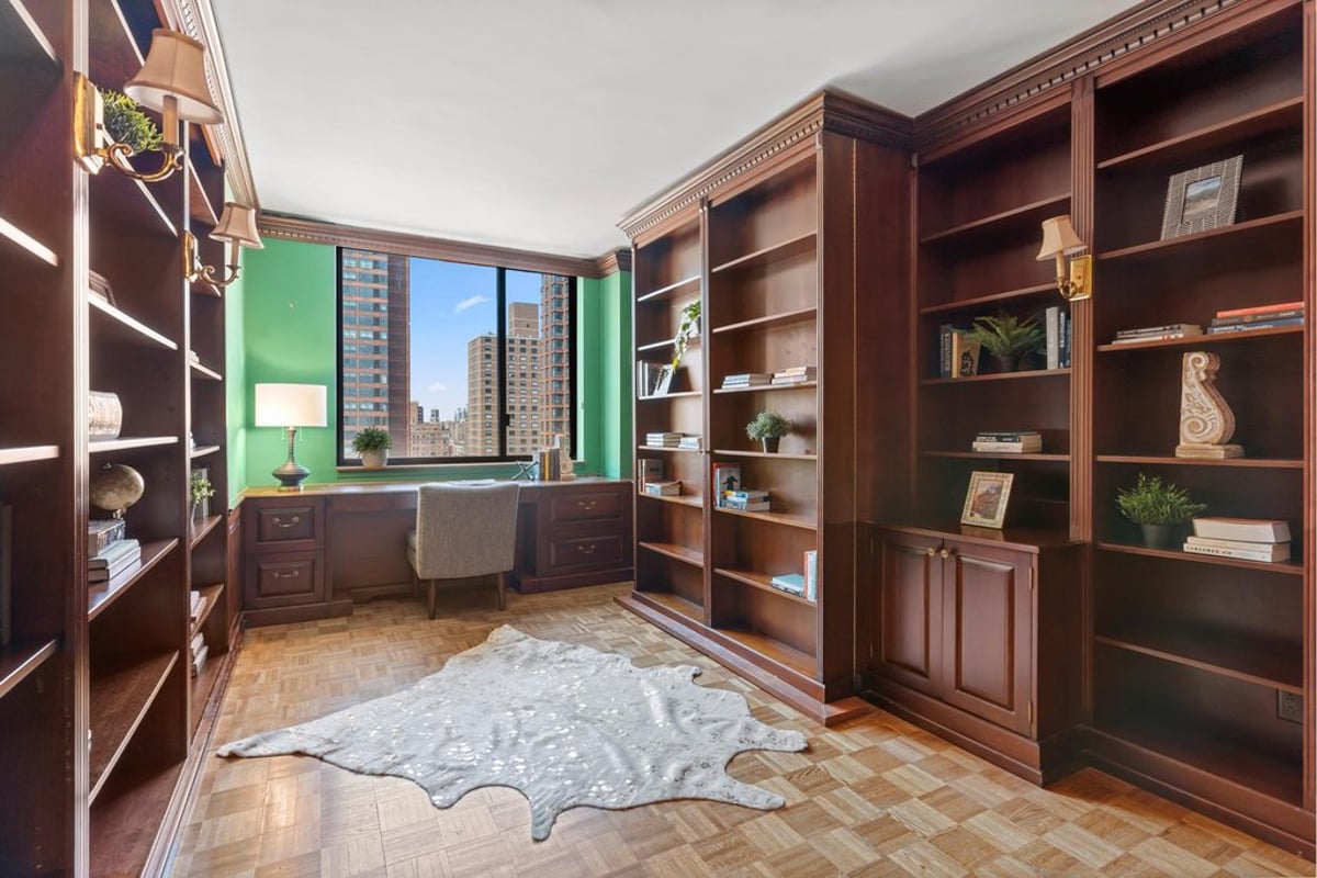 Photo for Astor Terrace - 245 East 93rd Street Condominium in Upper East Side, Manhattan