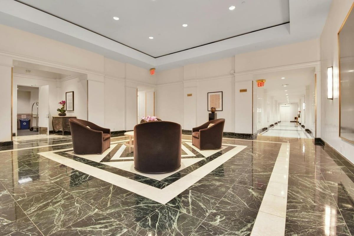 Photo for Park Avenue Court - 120 East 87th Street Condominium in Upper East Side, Manhattan