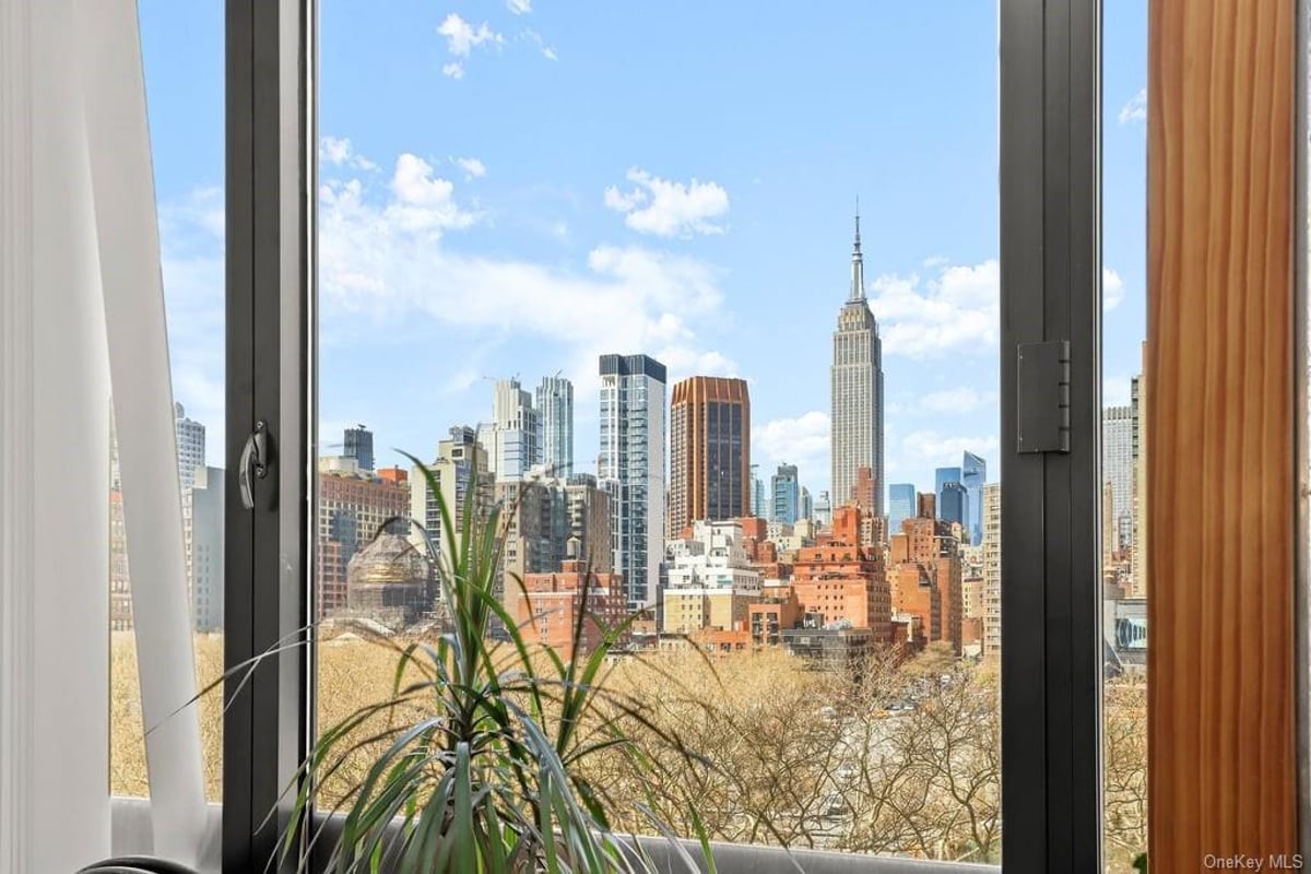 Photo for Manhattan Place - 630 First Avenue Condominium in Midtown East, Manhattan