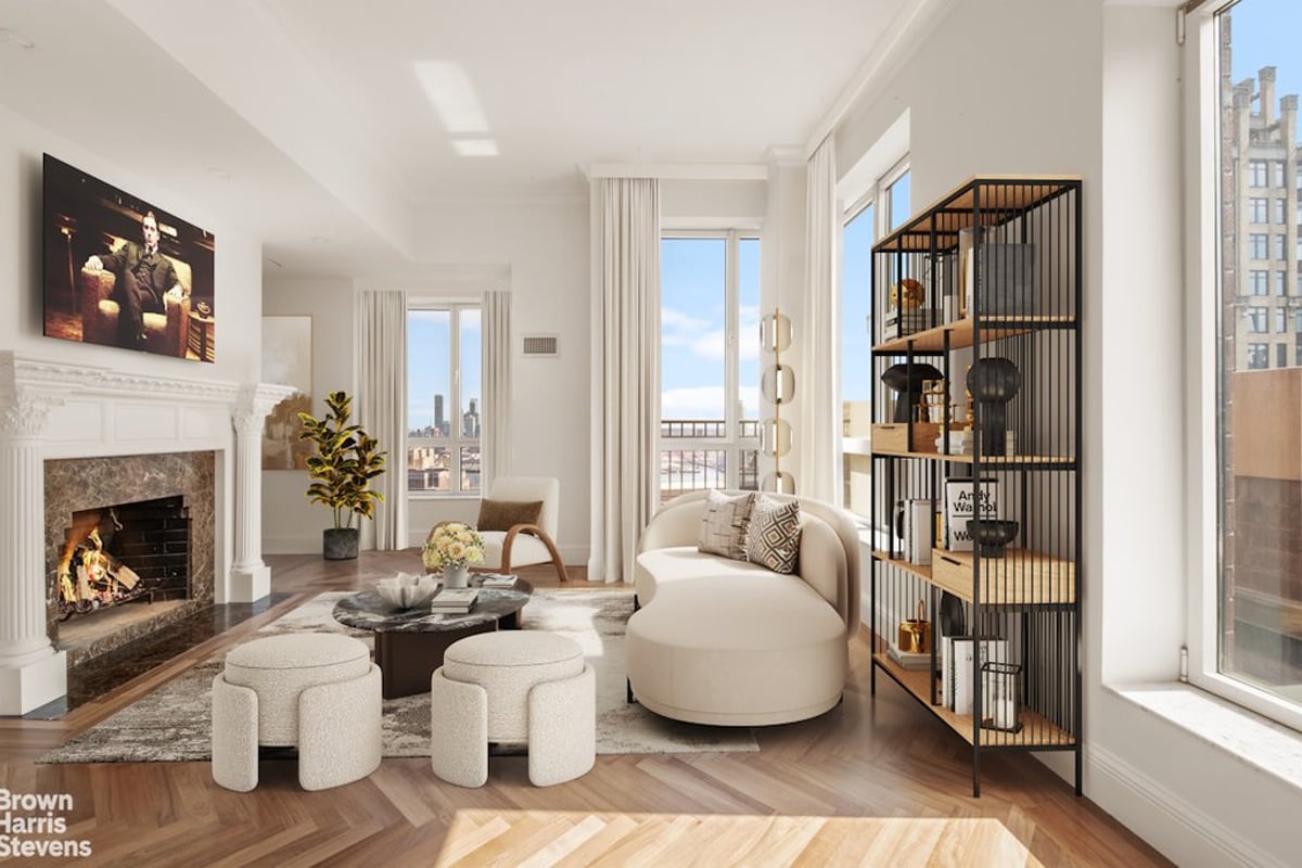 Photo for The Beekman Regent - 351 East 51St Street Condominium in Midtown East, Manhattan