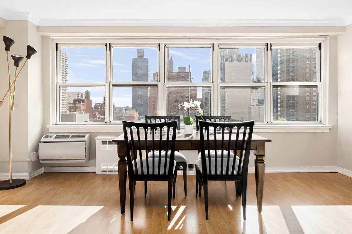 Photo for The Amherst - 401 East 74th Street Condominium in Upper East Side, Manhattan