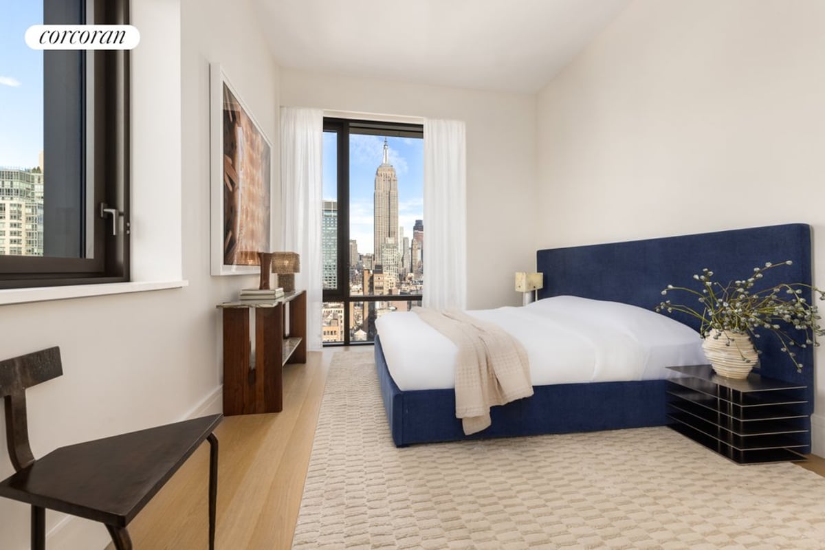 Photo for Flatiron House - 39 West 23rd Street Condominium in Flatiron, Manhattan