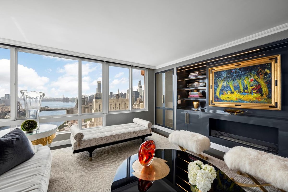 Photo for The Belaire - 524 East 72nd Street Condominium in Upper East Side, Manhattan
