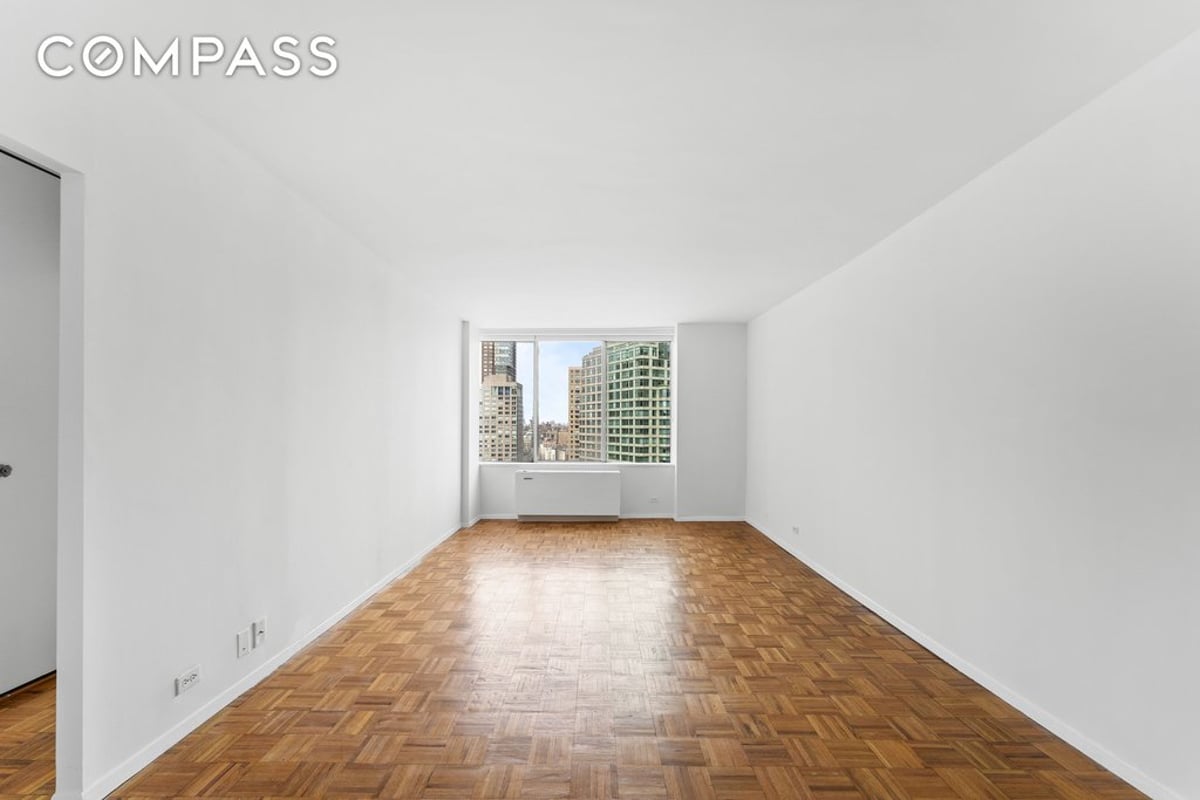 Photo for The Harmony - 61 West 62nd Street Condominium in Upper West Side, Manhattan