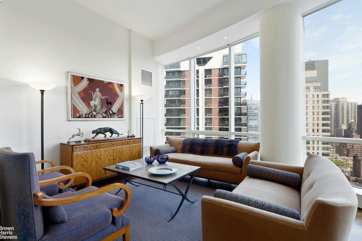 Photo for The Alexander - 250 East 49th Street Condominium in Midtown East, Manhattan