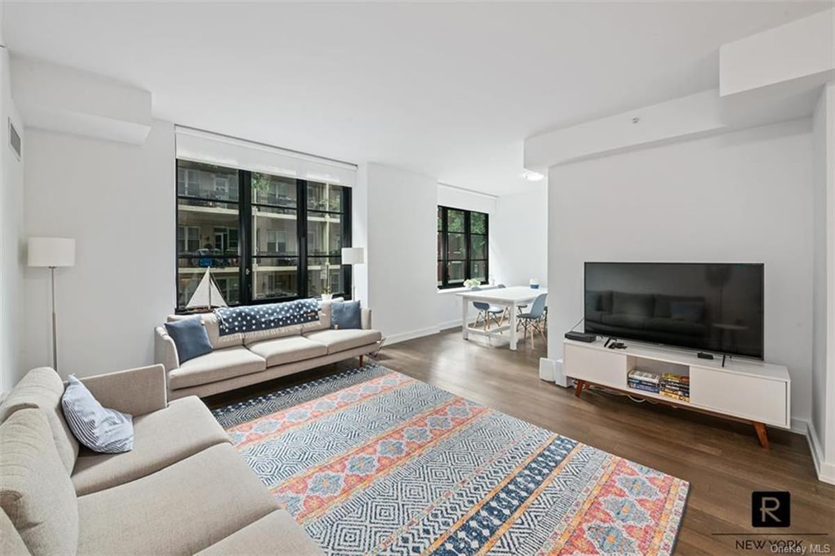 Photo for The Seymour - 261 West 25th Street Condominium in Chelsea, Manhattan