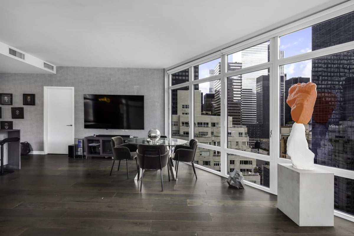 Photo for Place 57 - 207 East 57th Street Condominium in Midtown East, Manhattan