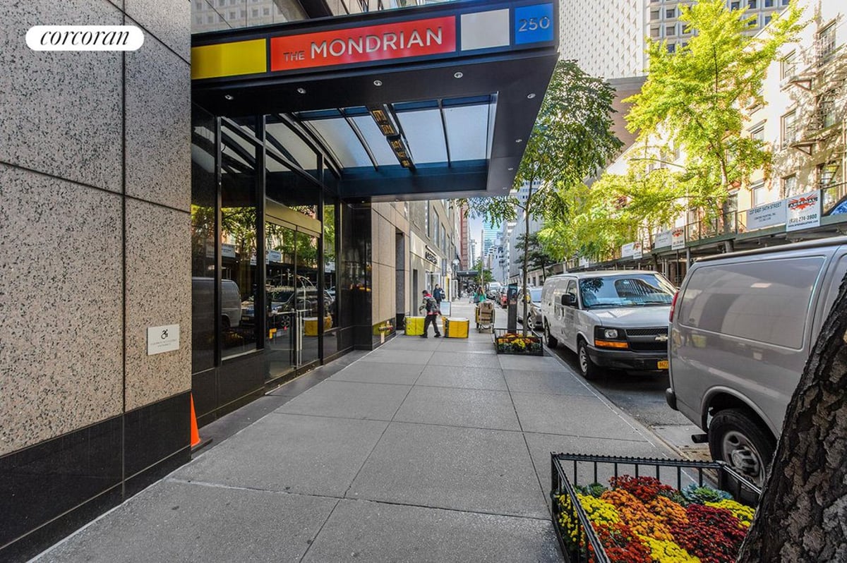 Photo for The Mondrian - 250 East 54th Street Condominium in Midtown East, Manhattan