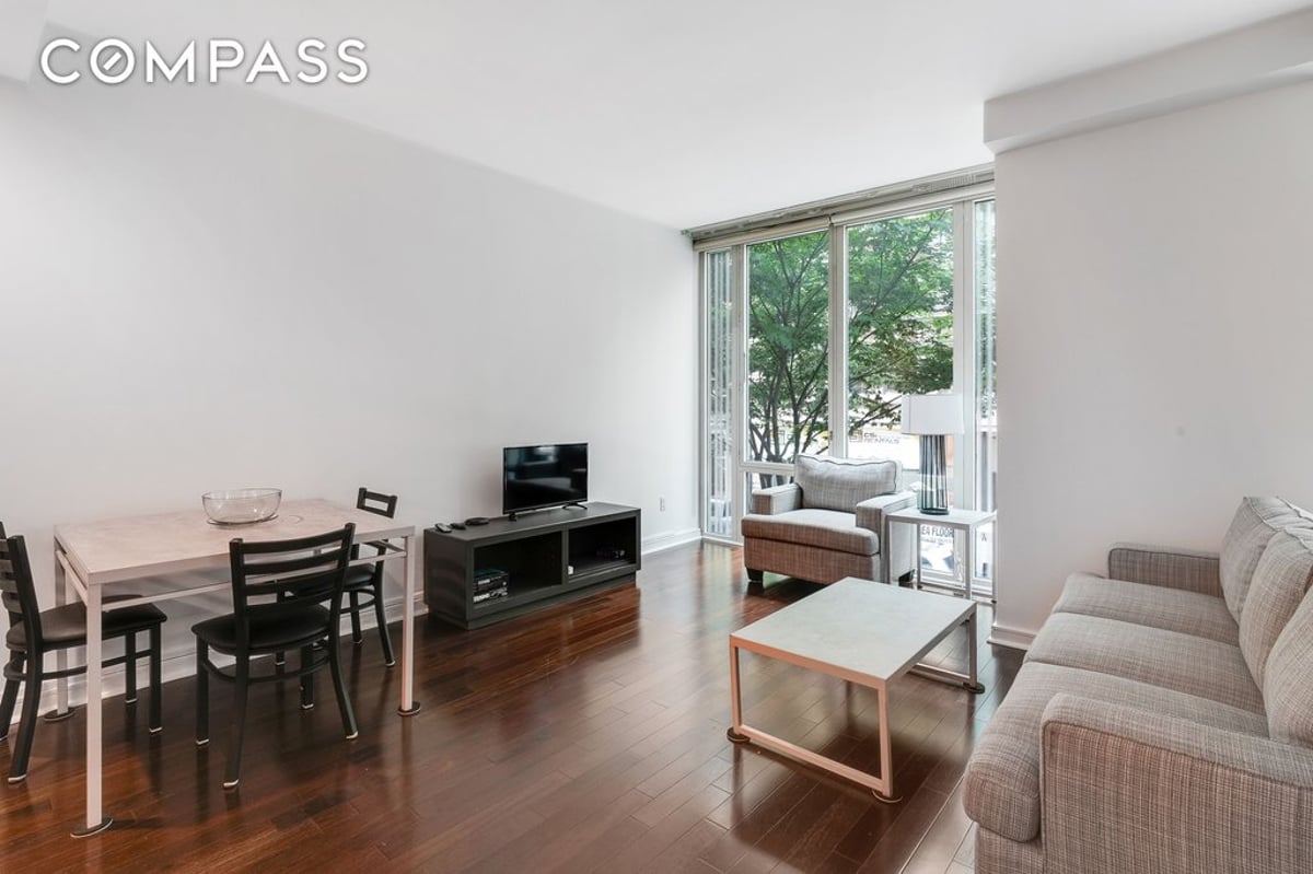 Photo for Chelsea House - 130 West 19th Street Condominium in Chelsea, Manhattan