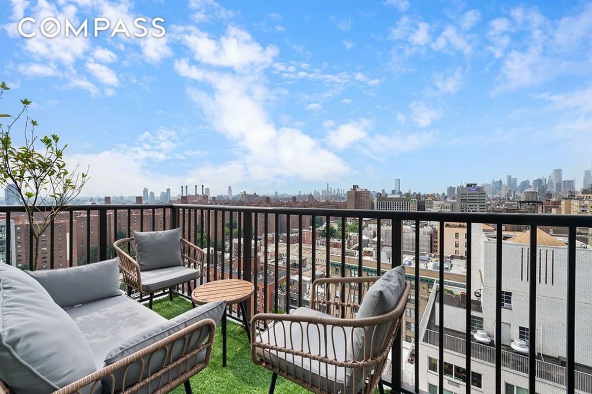 Photo for Tempo - 300 East 23rd Street Condominium in Gramercy Park, Manhattan