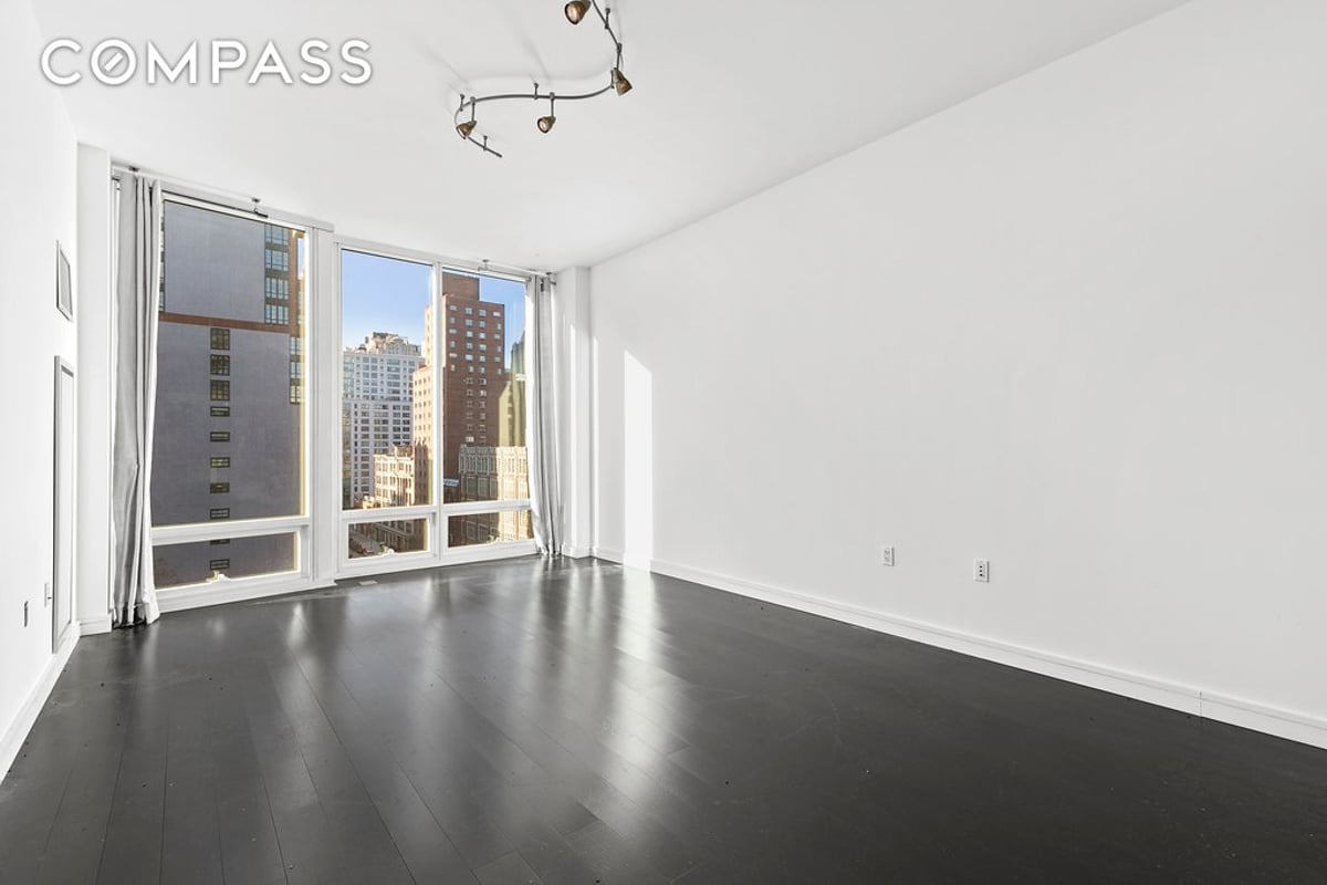 Photo for Tempo - 300 East 23rd Street Condominium in Gramercy Park, Manhattan