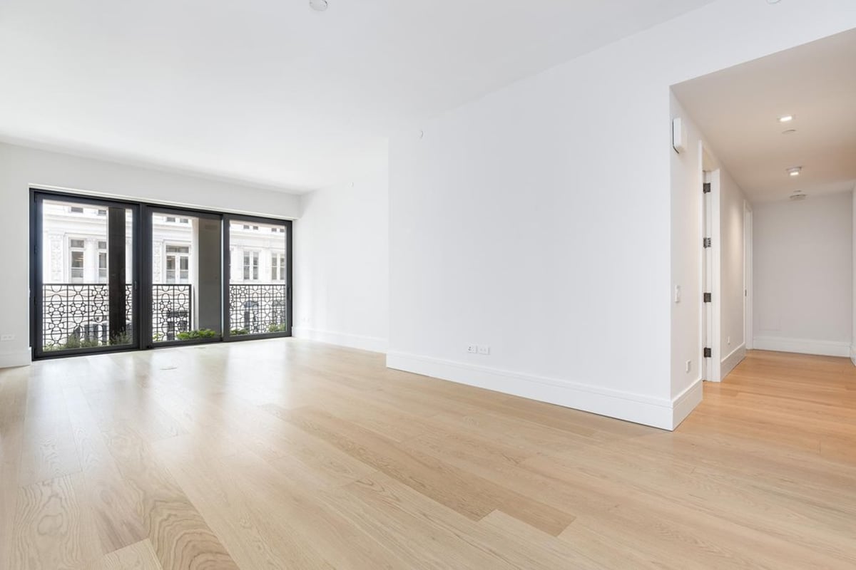 Photo for Flatiron House - 39 West 23rd Street Condominium in Flatiron, Manhattan