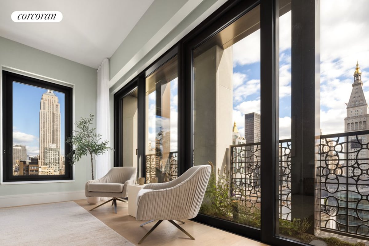 Photo for Flatiron House - 39 West 23rd Street Condominium in Flatiron, Manhattan