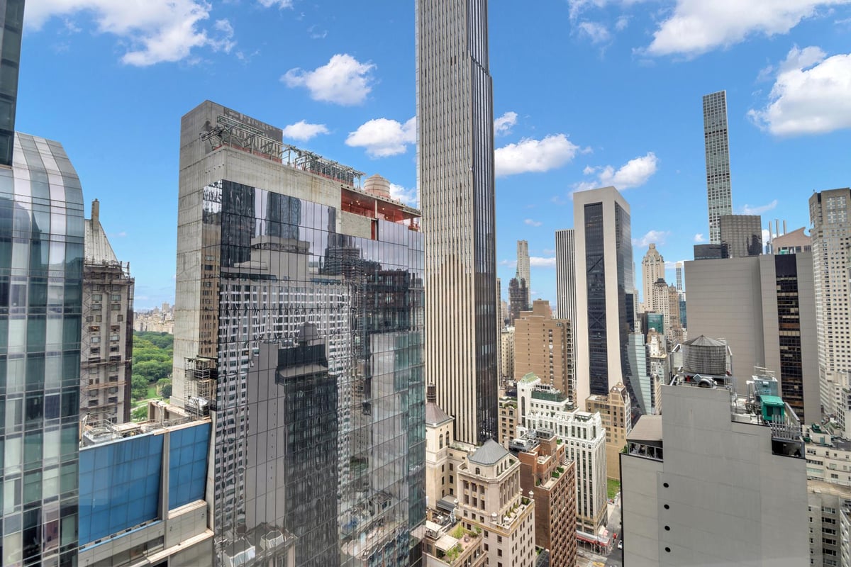 Photo for Metropolitan Tower - 146 West 57th Street Condominium in Midtown, Manhattan