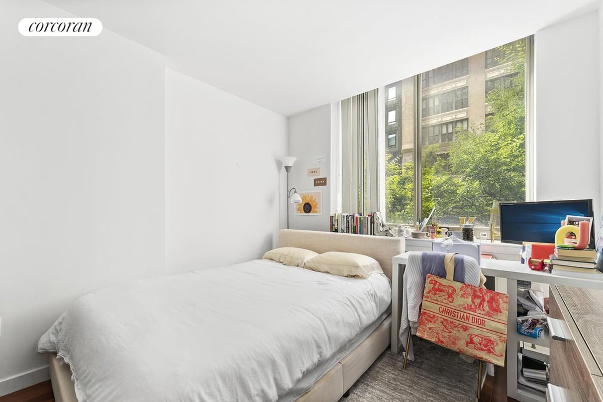 Photo for Crossing 23rd - 121 East 23rd Street Condominium in Gramercy Park, Manhattan