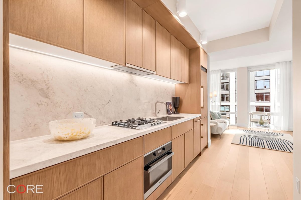 Photo for Eastlight - 501 Third Avenue Condominium in Kips Bay, Manhattan