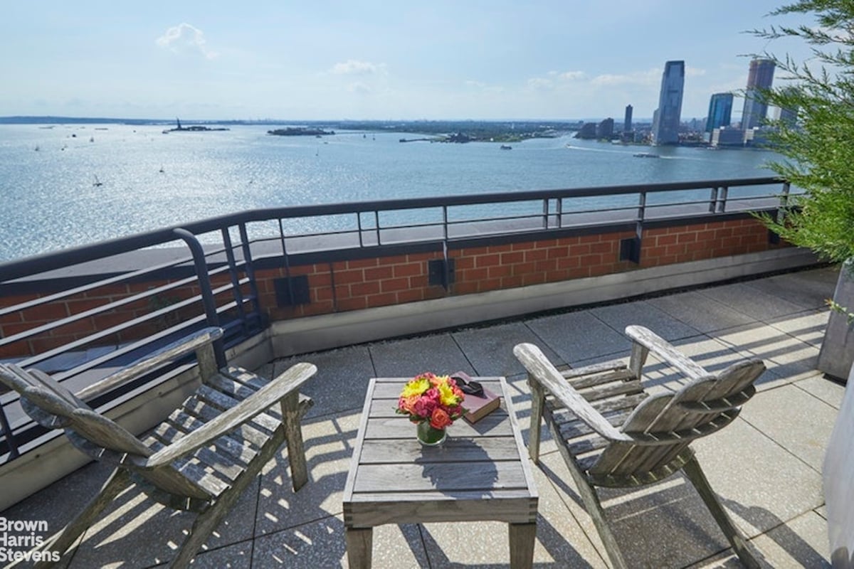 Photo for Liberty House - 377 Rector Place Condominium in Battery Park City, Manhattan