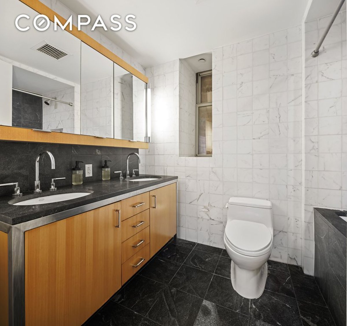 Photo for Windsor Park - 100 West 58th Street Condominium in Midtown, Manhattan