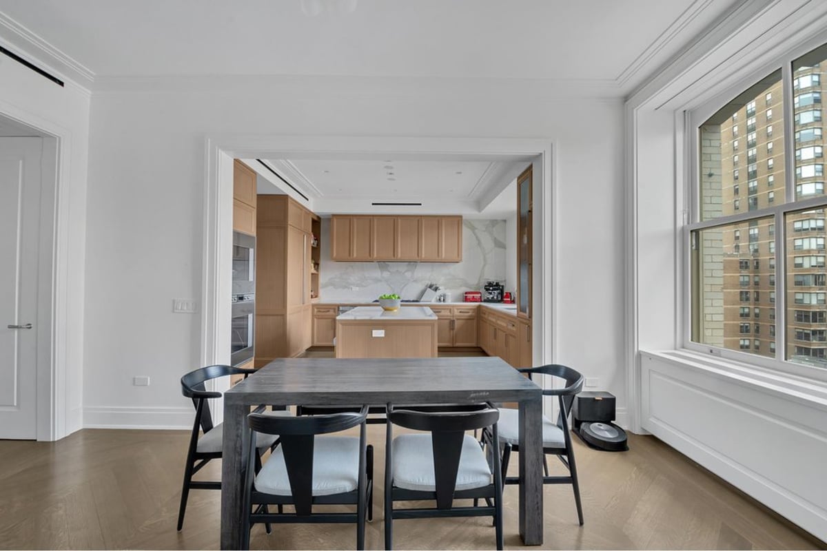 Photo for The Belnord - 225 West 86th Street Condominium in , Manhattan