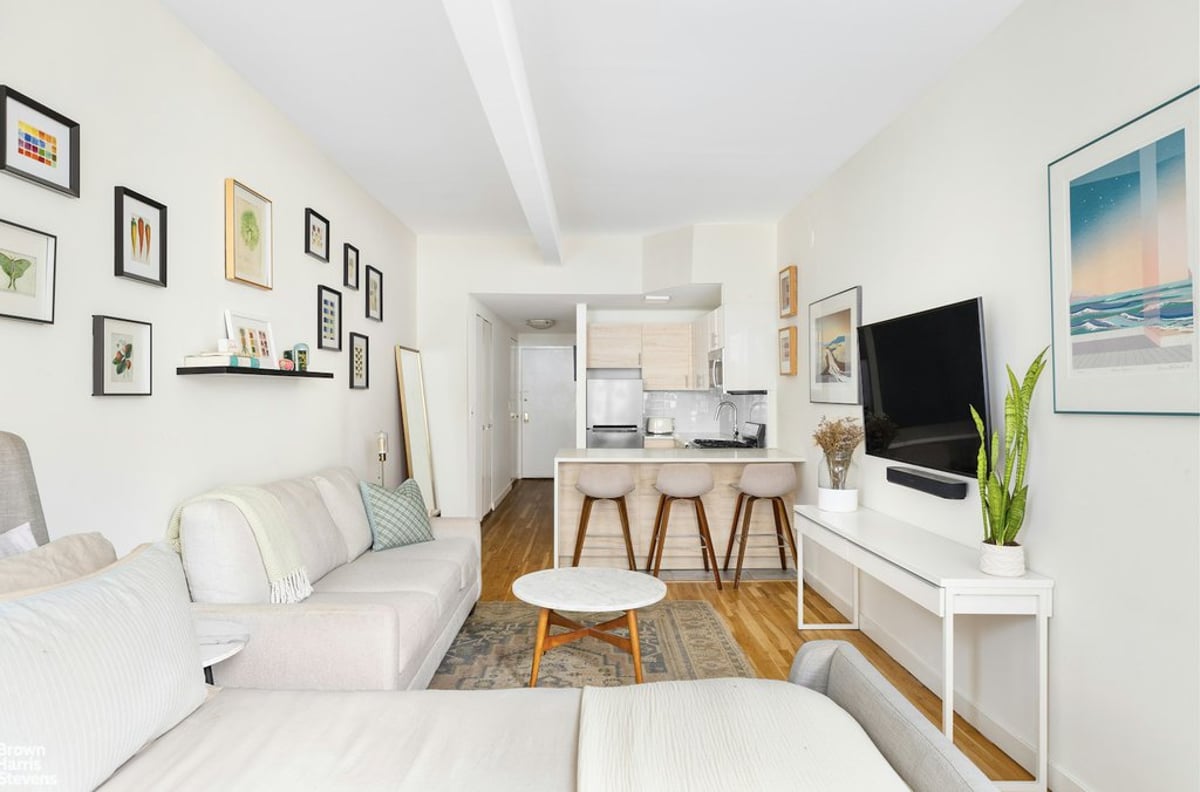 Photo for Hallanan - 9 Barrow Street Condominium in Greenwich Village, Manhattan