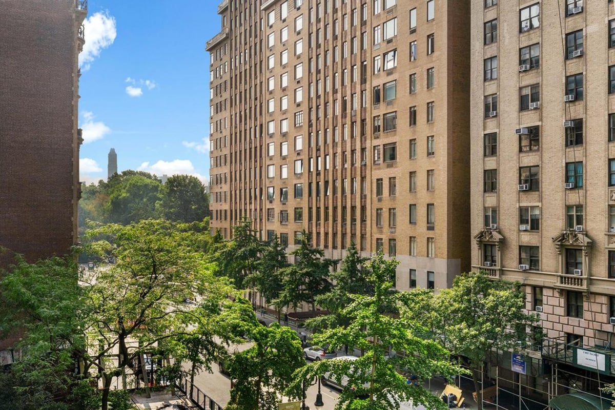 Photo for Mayfair Towers - 15 West 72nd Street Cooperative in Upper West Side, Manhattan