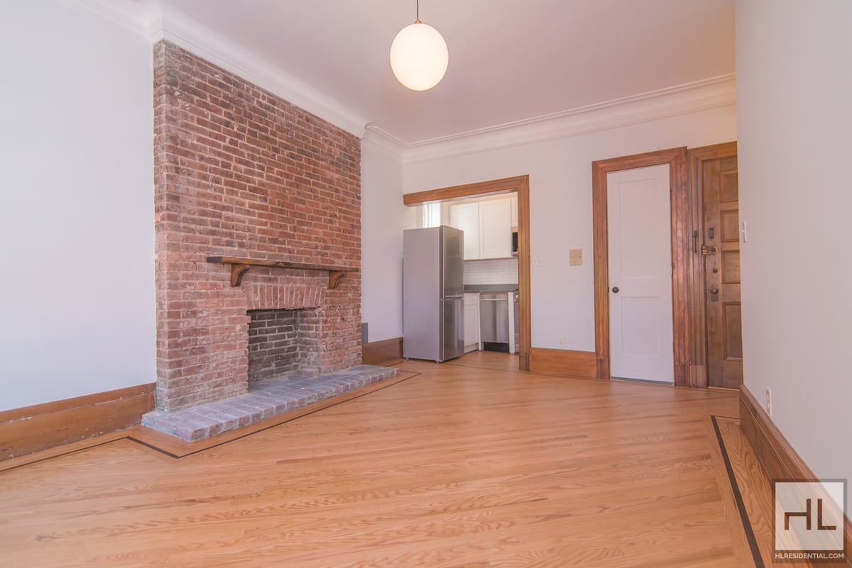 886 CARROLL STREET | Rental | NYC Real Estate Brokerage