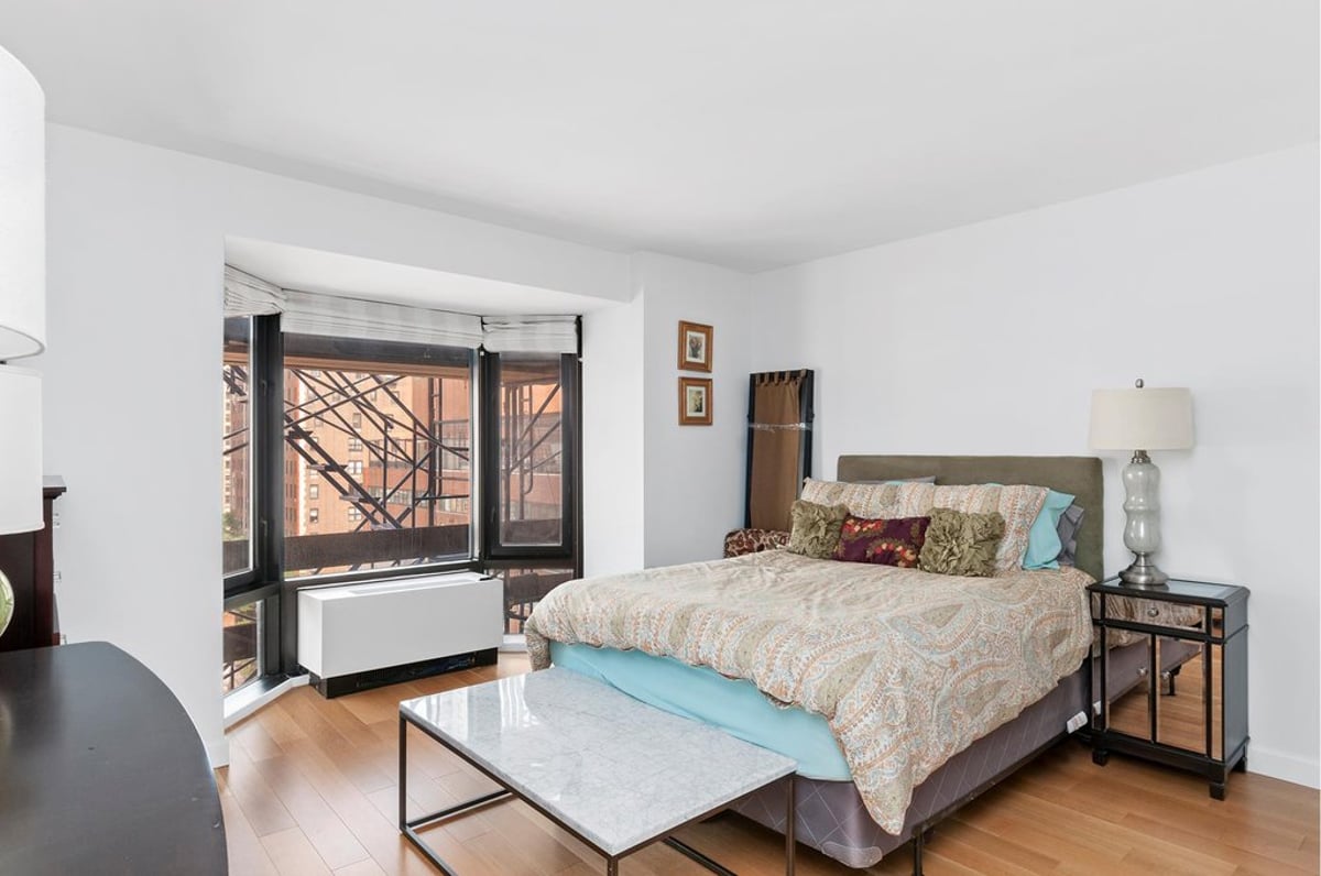 Photo for The Ventana - 150 East 85th Street Condominium in Upper East Side, Manhattan